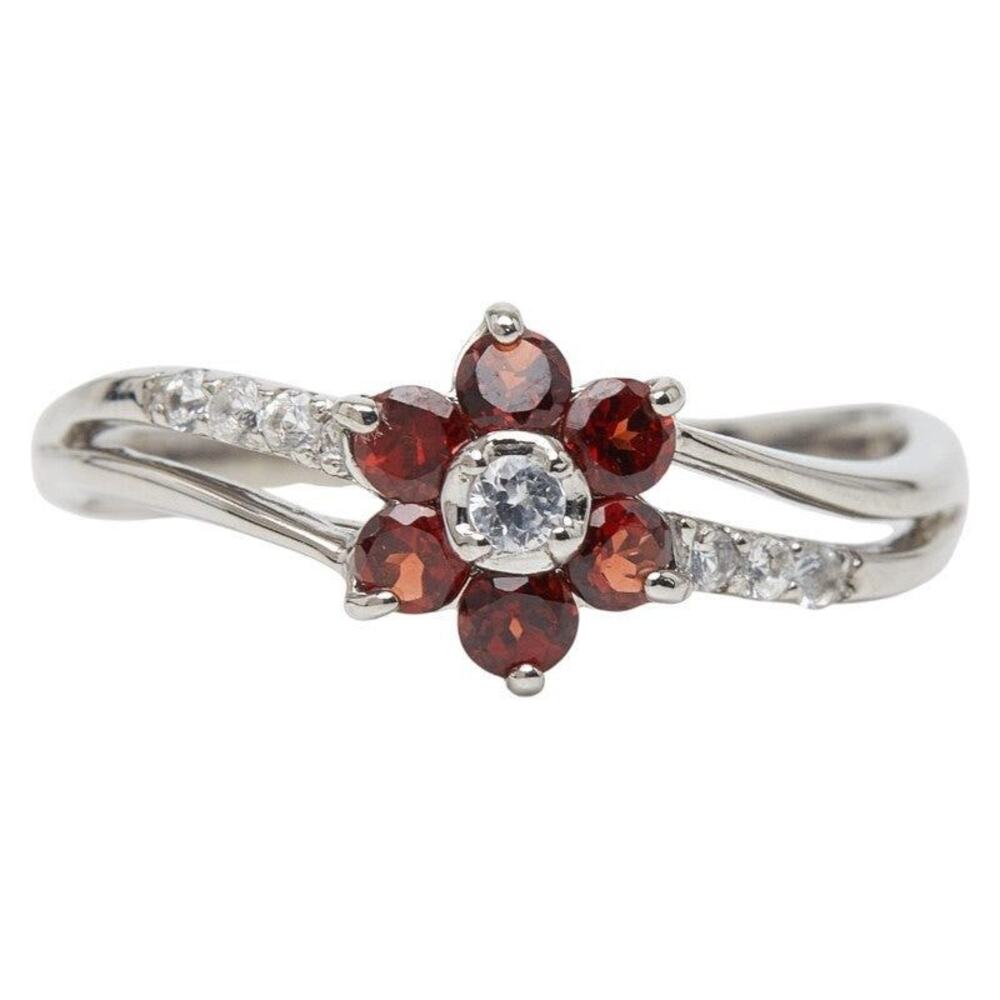 Unbranded Flower Motif 10K White Gold Garnet Sapphire Ring Silver